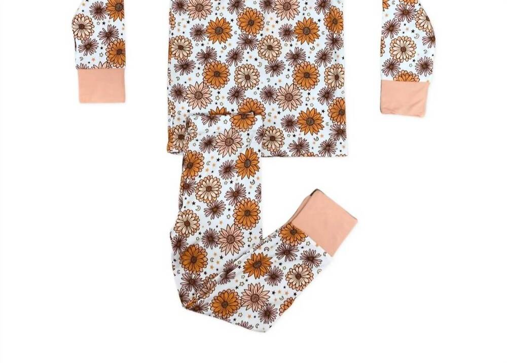 NEW IN MY JAMMERS kids' long sleeve two-piece pajama set in fall floral